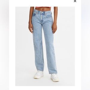 LEVIS NWT Low Pro, mid rise, straight leg jean Charlie Glow Up